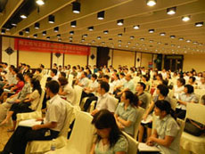 HR���ֲ���ֳ�